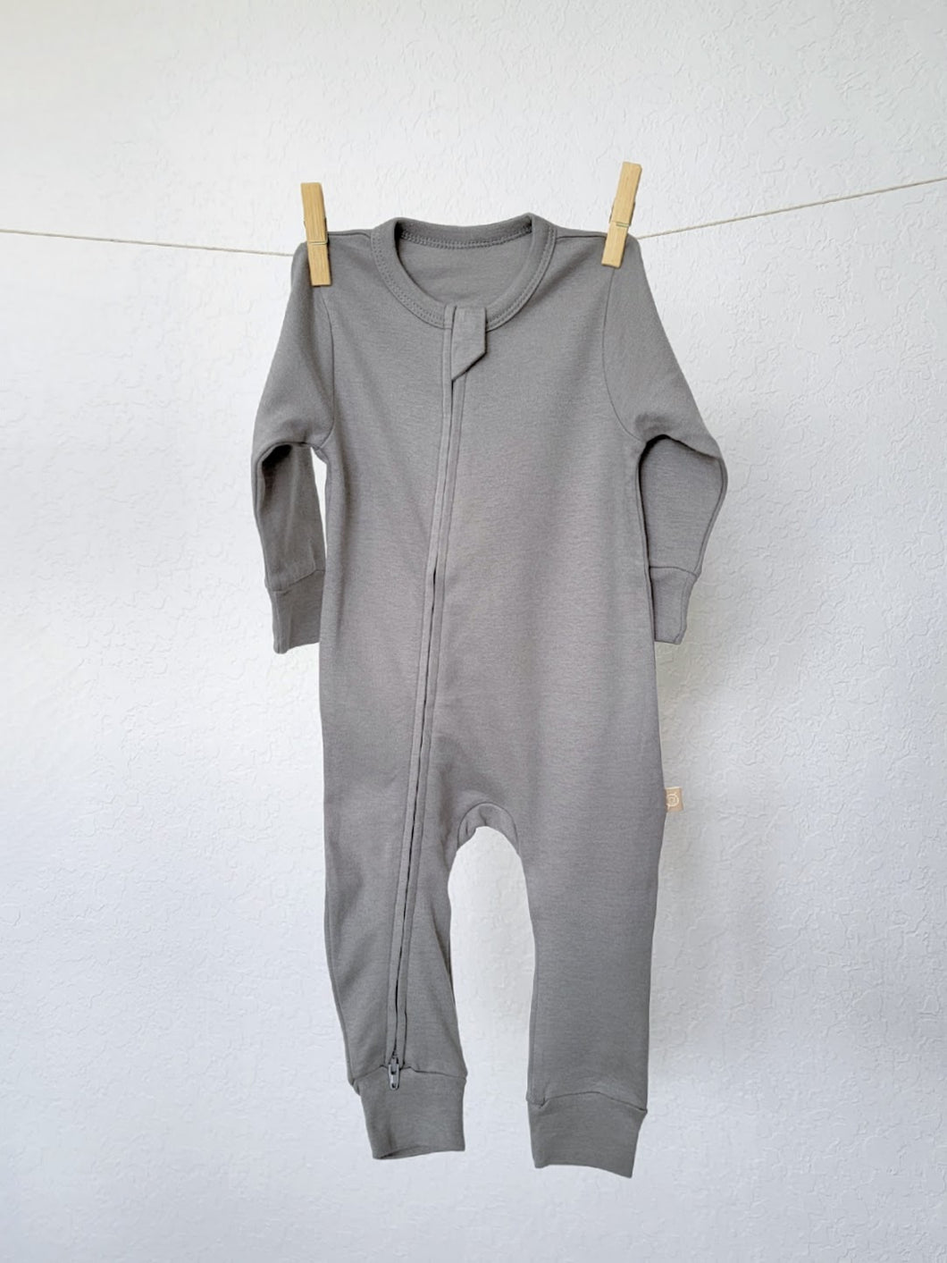 Baby Jumpsuit: Neutral Grey